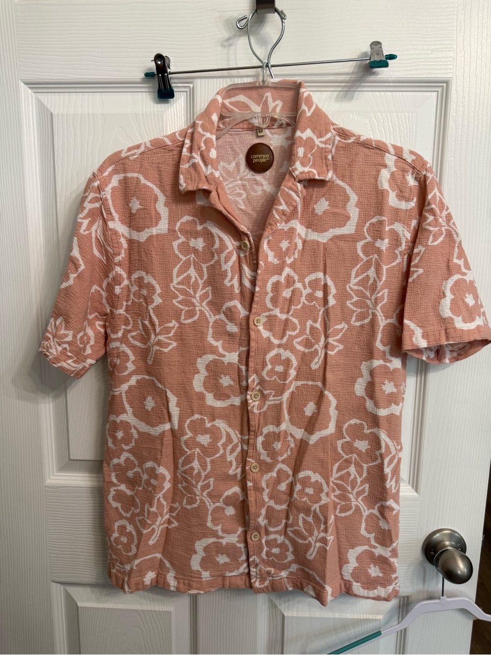 Common People Men’s Medium Floral Button Up Shirt 100% Cotton Resort Coastal